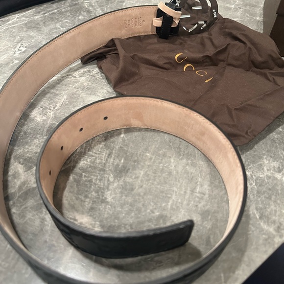 Gucci Black Unisex Big GG Buckle - Picture 7 of 8